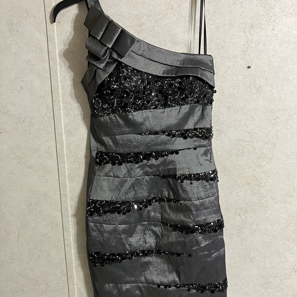 Cache One-Shoulder Silver and Black Dress